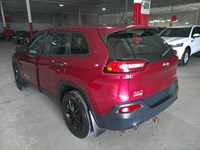 2016 Jeep Cherokee 4WD 4dr Altitude " AS-TRADED "