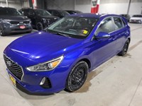 2020 Hyundai Elantra GT Preferred Auto