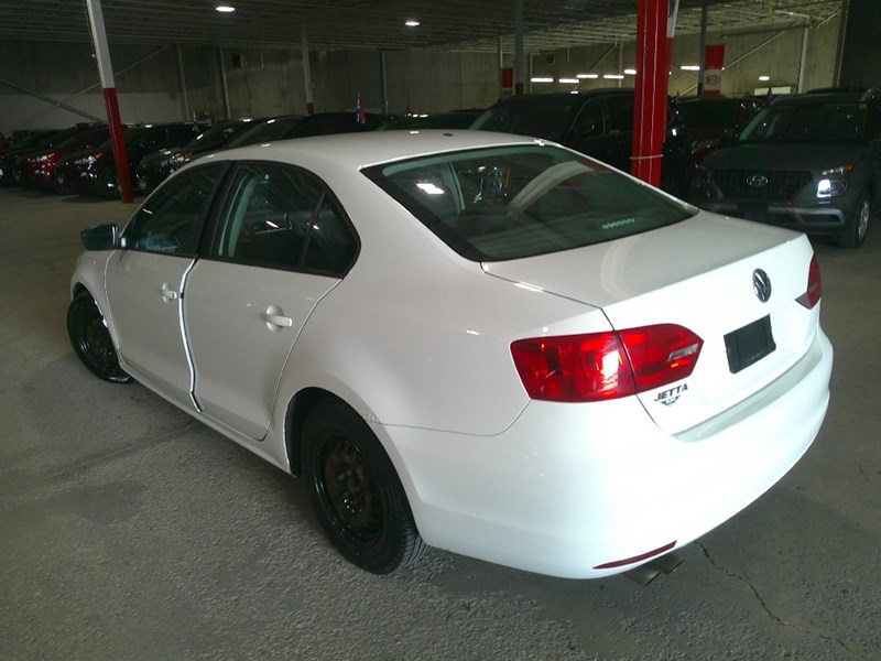 2013 Volkswagen Jetta 4dr 2.0L Auto Trendline+ " AS-TRADED "