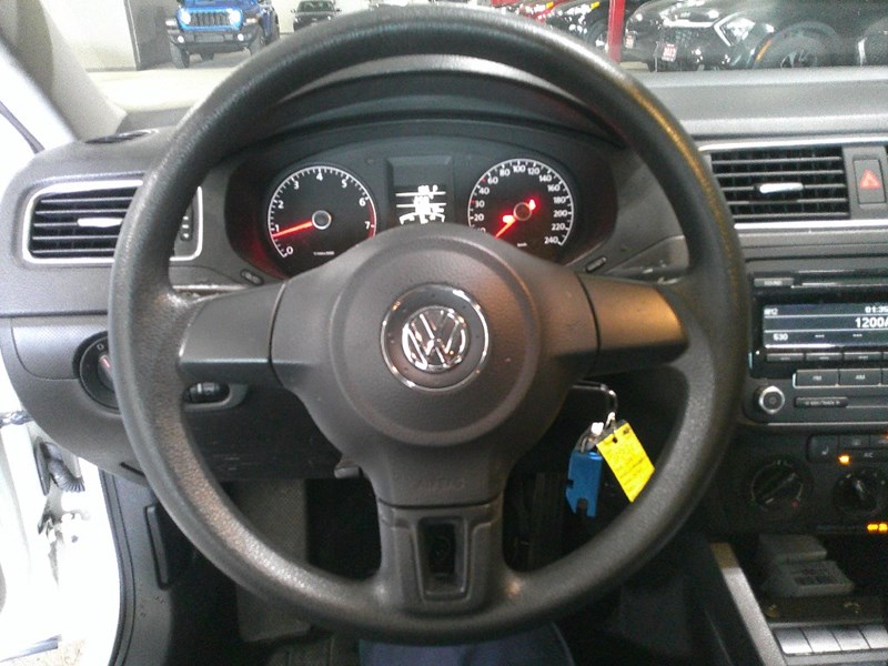 2013 Volkswagen Jetta 4dr 2.0L Auto Trendline+ " AS-TRADED "