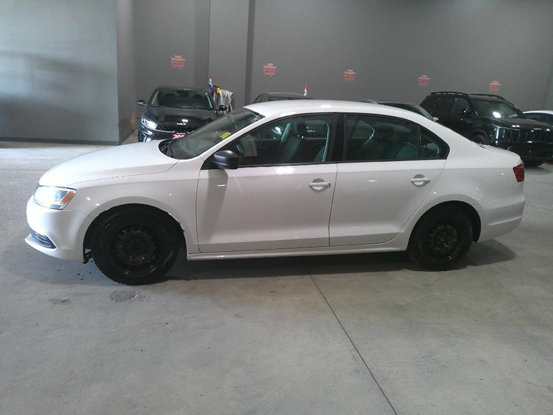 2013 Volkswagen Jetta 4dr 2.0L Auto Trendline+ " AS-TRADED "