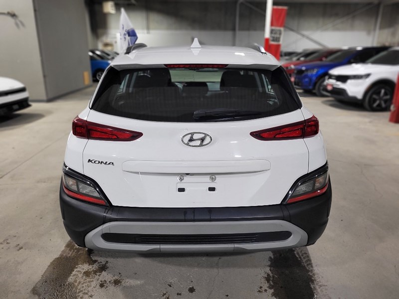 2022 Hyundai Kona 2.0L Preferred FWD